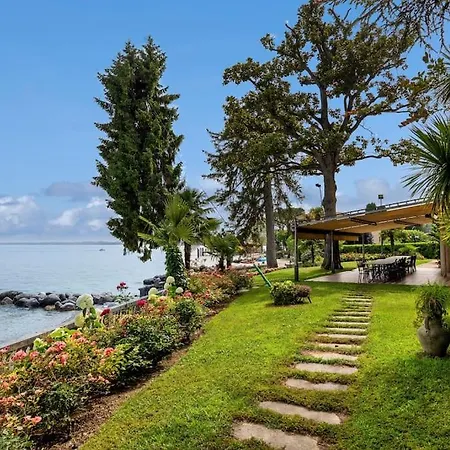 Apt24 - Lakefront With Park Villa Montinelle